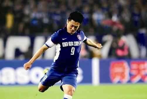 leyu-陆博飞哭诉：江苏队解散 上百号球员需重新找出路