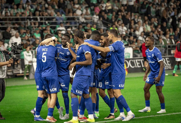 leyu公司-特鲁瓦3-0胜圣埃蒂安锁定法甲席位，时隔3年重返顶级联赛|法乙|客场|法国足球乙级联赛|梅斯|法国_新浪体育_新浪新闻